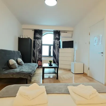 Ris Unirii ,centru Affittacamere Bucarest