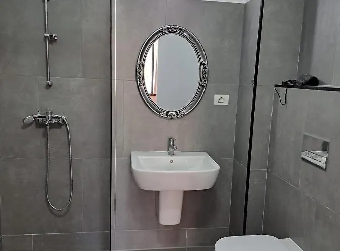 Ris Unirii ,centru 3*