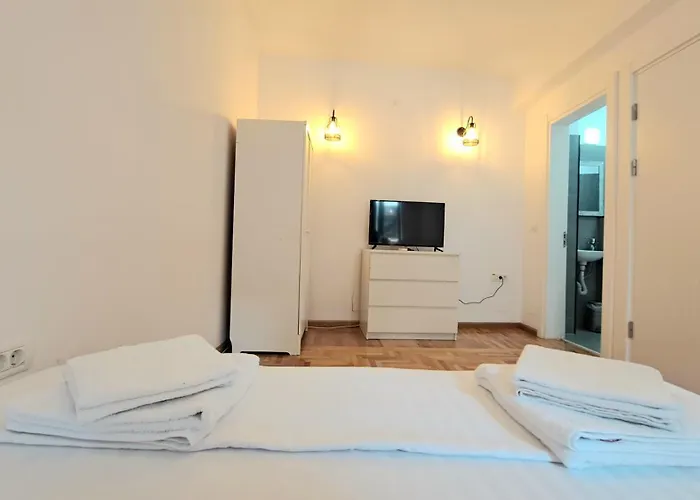 Ris Unirii ,centru 3* بوخارست