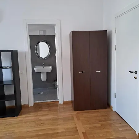 Pensión Ris Unirii ,centru *
